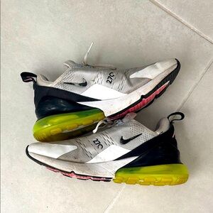 Nike air max 270s